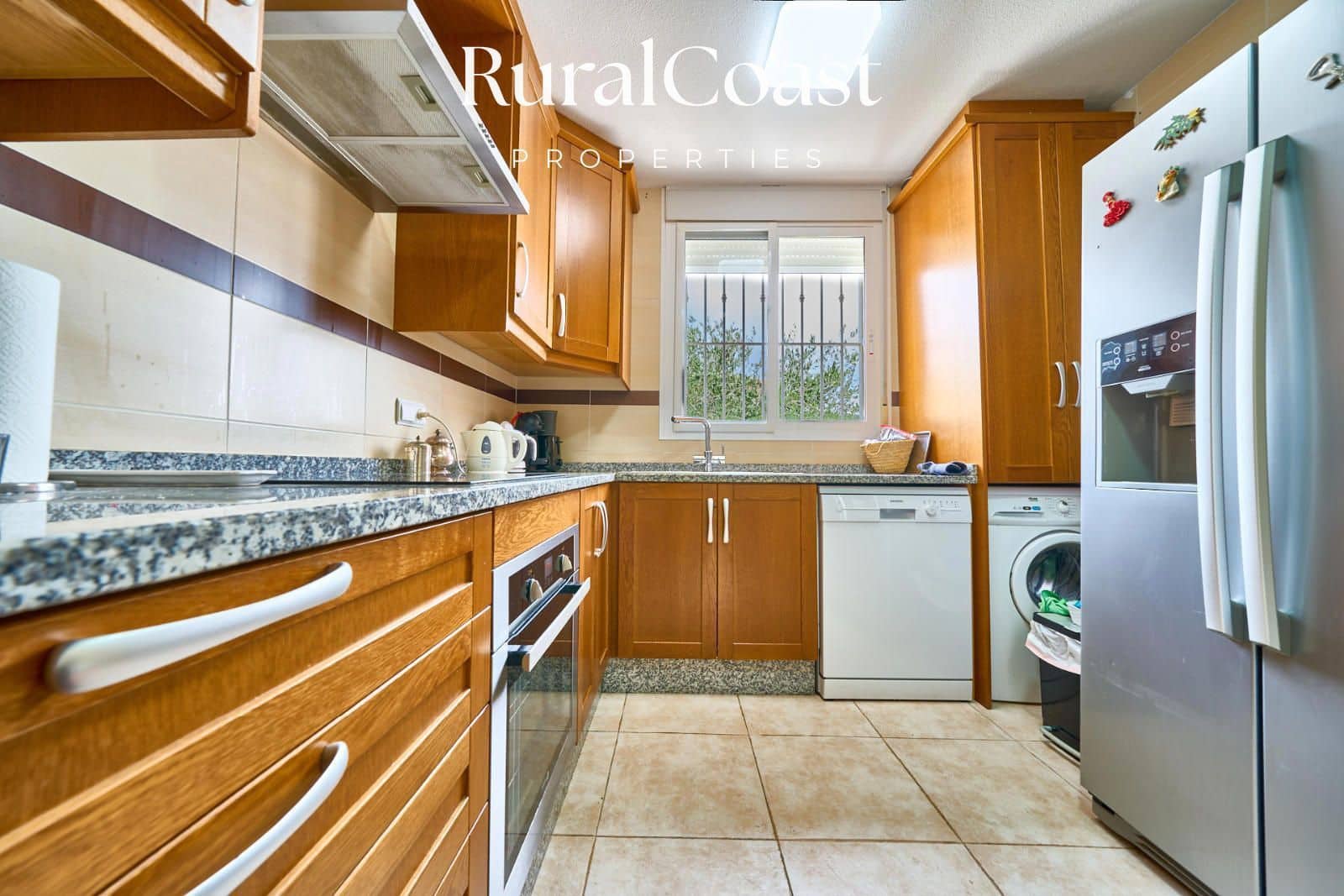 3 chambre Maison de Ville à vendre à Aguas de Busot / Aigues avec piscine garage - 235 000 € (Ref: 9866218)