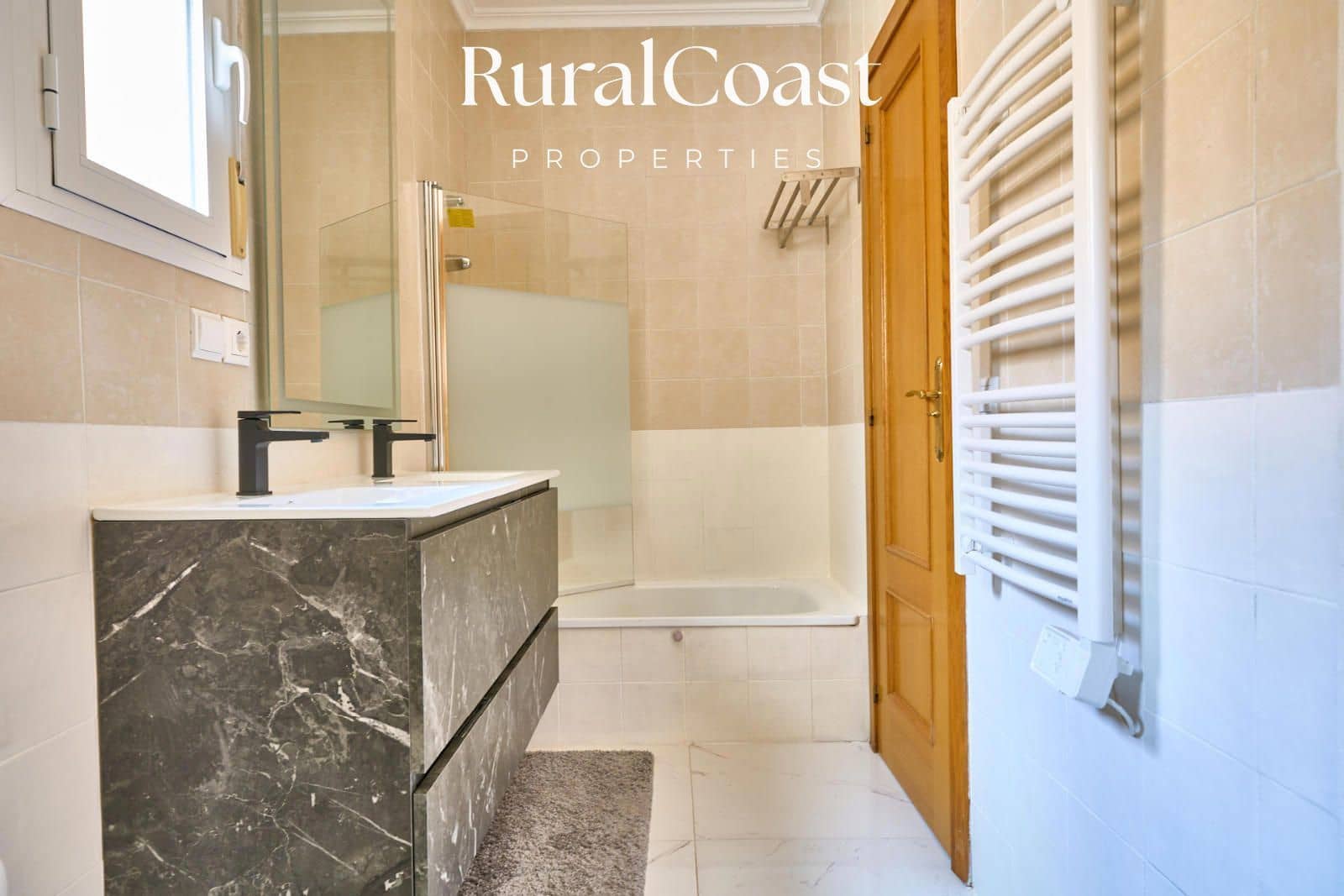 3 chambre Maison de Ville à vendre à Aguas de Busot / Aigues avec piscine garage - 235 000 € (Ref: 9866218)