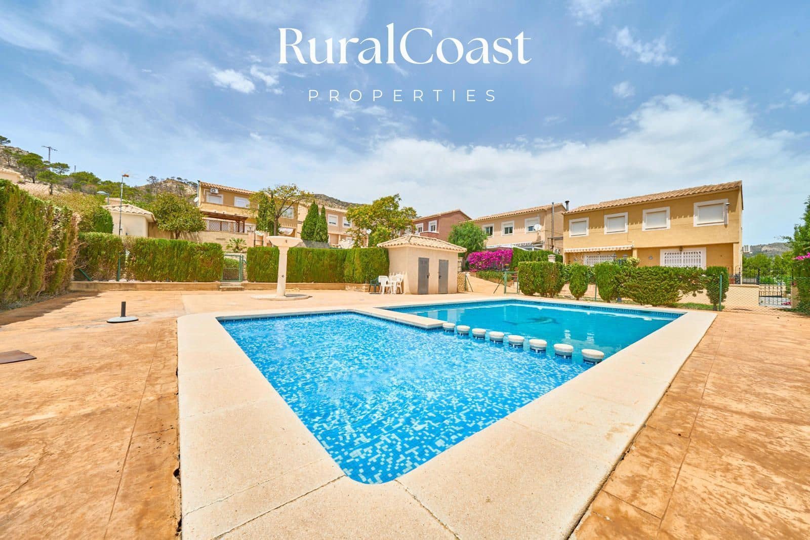 3 chambre Maison de Ville à vendre à Aguas de Busot / Aigues avec piscine garage - 235 000 € (Ref: 9866218)