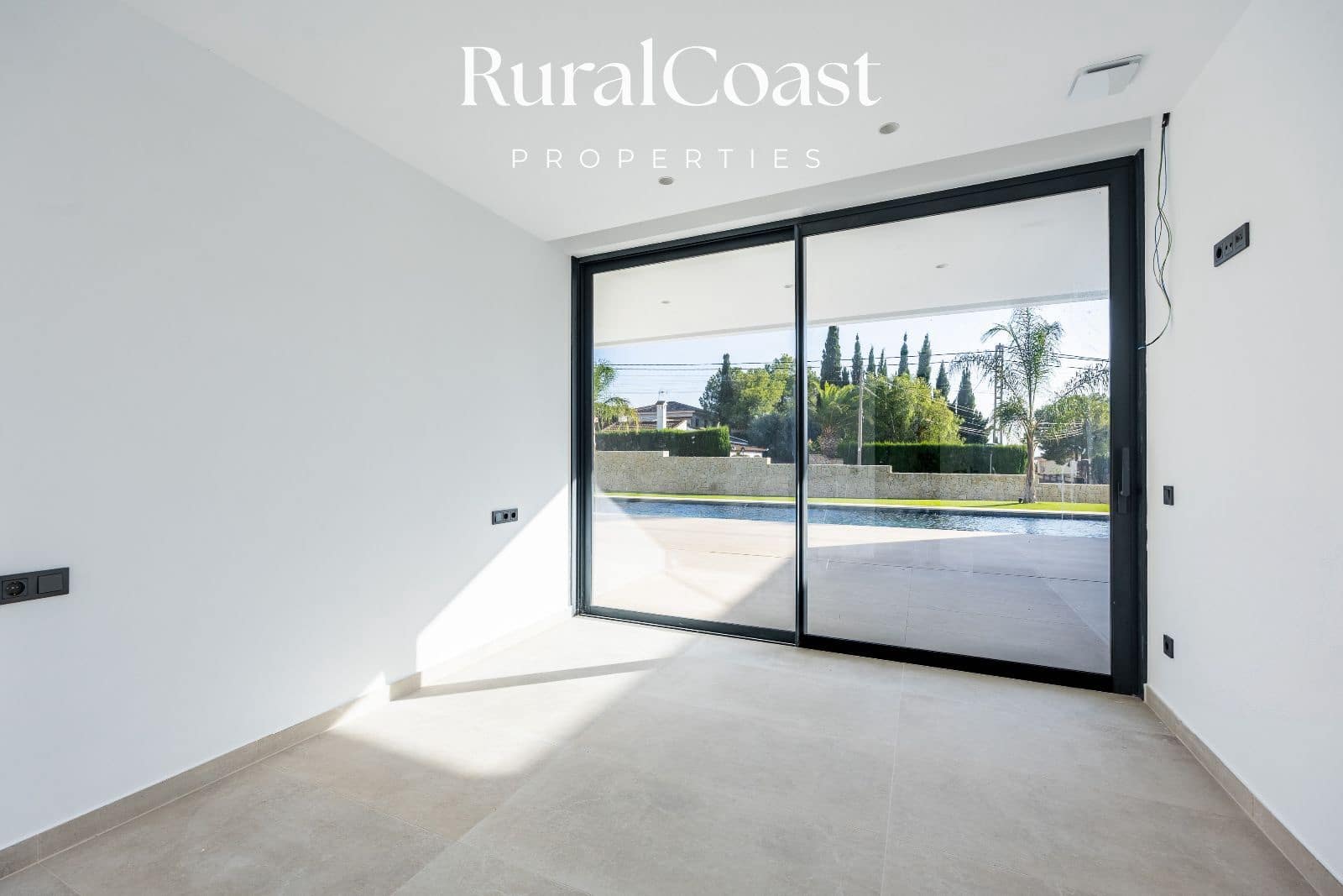 3 quarto Moradia para venda em Bonalba com piscina - 850 000 € (Ref: 9867723)