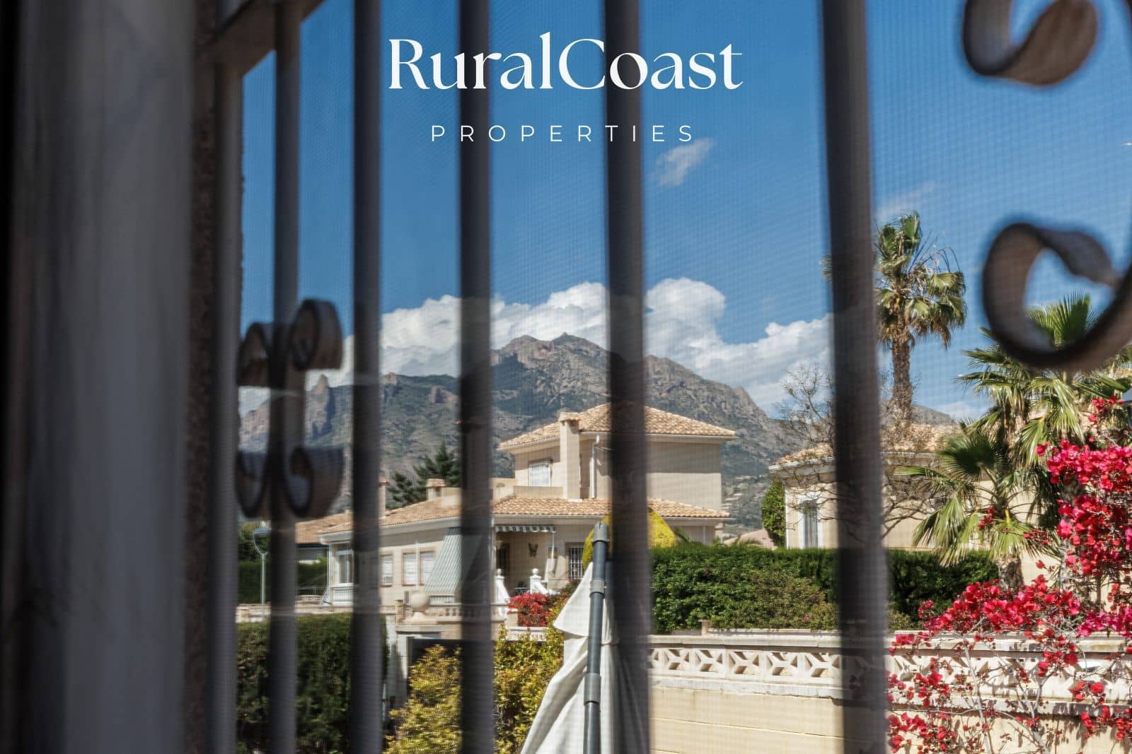 5 chambre Villa/Maison à vendre à Busot avec piscine garage - 410 000 € (Ref: 9889556)
