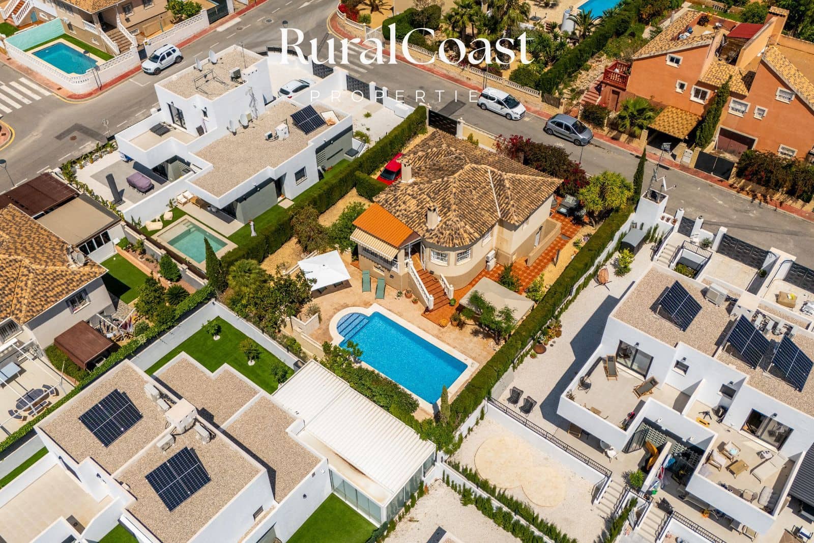 5 chambre Villa/Maison à vendre à Busot avec piscine garage - 410 000 € (Ref: 9889556)