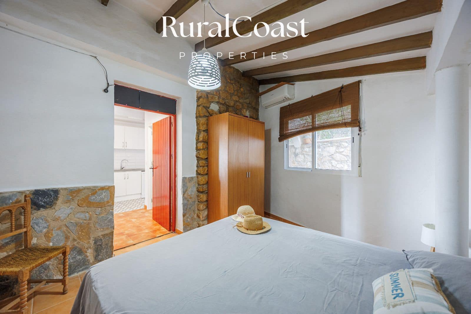 5 bedroom Townhouse for sale in Coveta Fuma with pool - € 425,000 (Ref: 9895458)