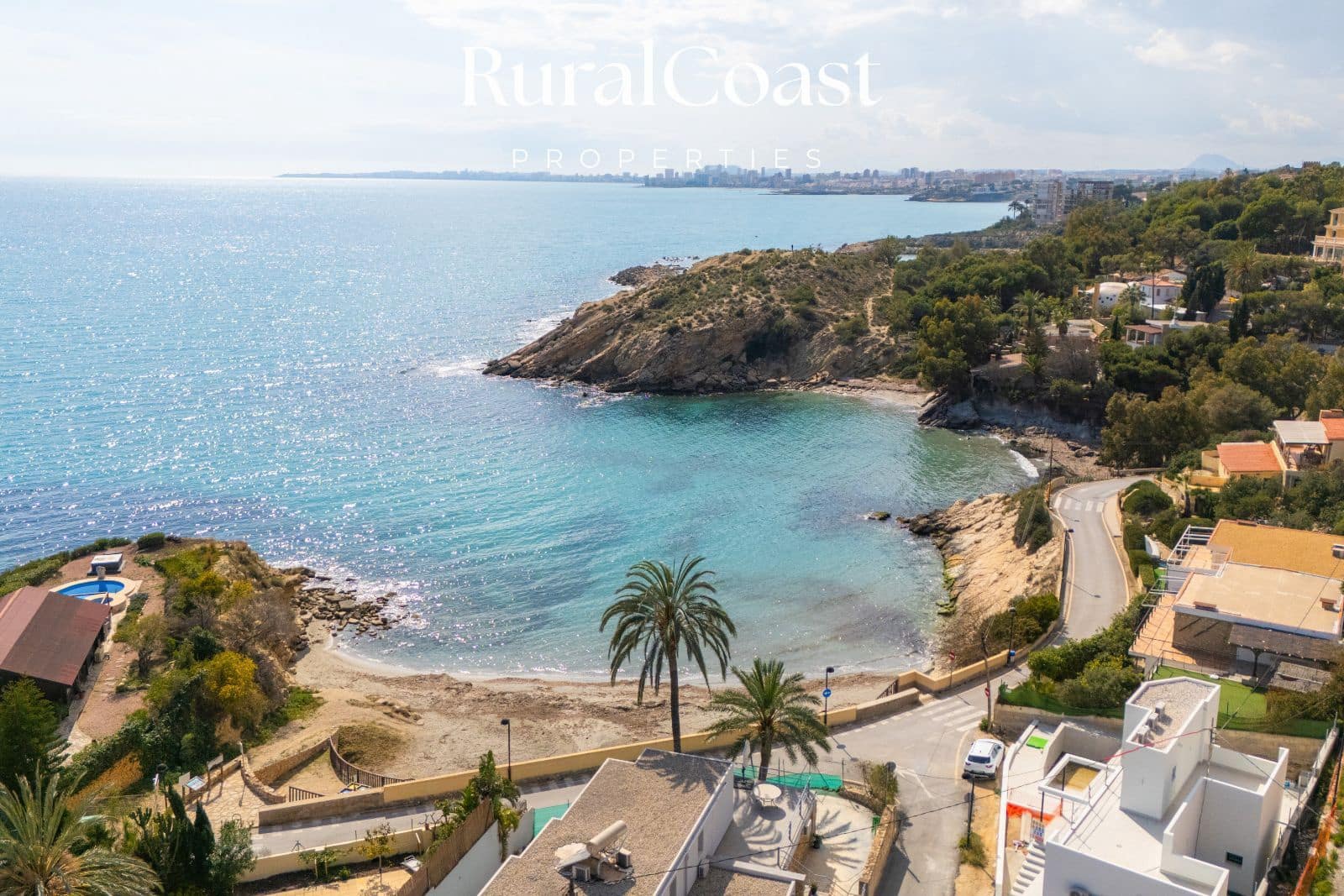 5 bedroom Townhouse for sale in Coveta Fuma with pool - € 425,000 (Ref: 9895458)