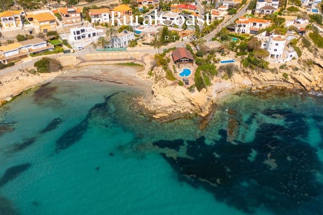 5 bedroom Townhouse for sale in Coveta Fuma, El Campello with pool - € 425,000 (Ref: 9895458)