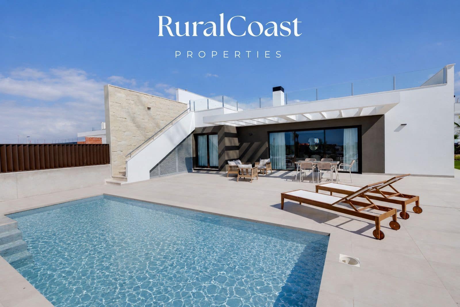 3 soveværelse Byhus til salg i Muchamiel / Mutxamel med swimmingpool - € 570.000 (Ref: 9909680)