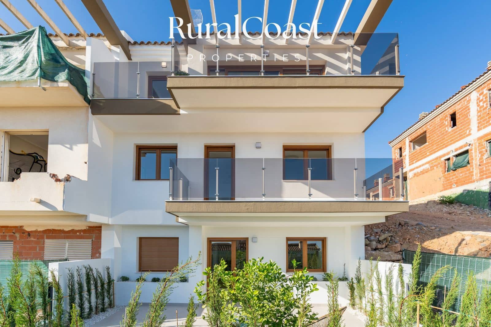 4 bedroom Townhouse for sale in La Nucia with pool garage - € 465,000 (Ref: 9921026)