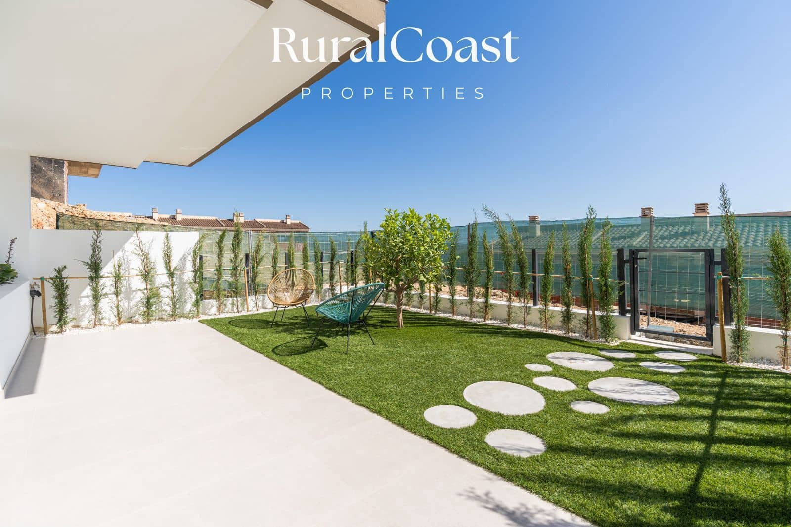 4 bedroom Townhouse for sale in La Nucia with pool garage - € 465,000 (Ref: 9921026)
