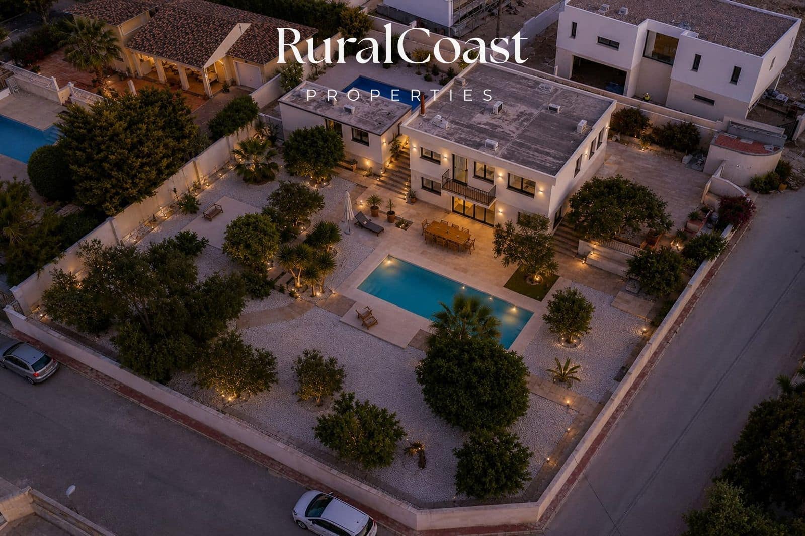 5 bedroom Villa for sale in Busot with pool - € 515,000 (Ref: 9932546)