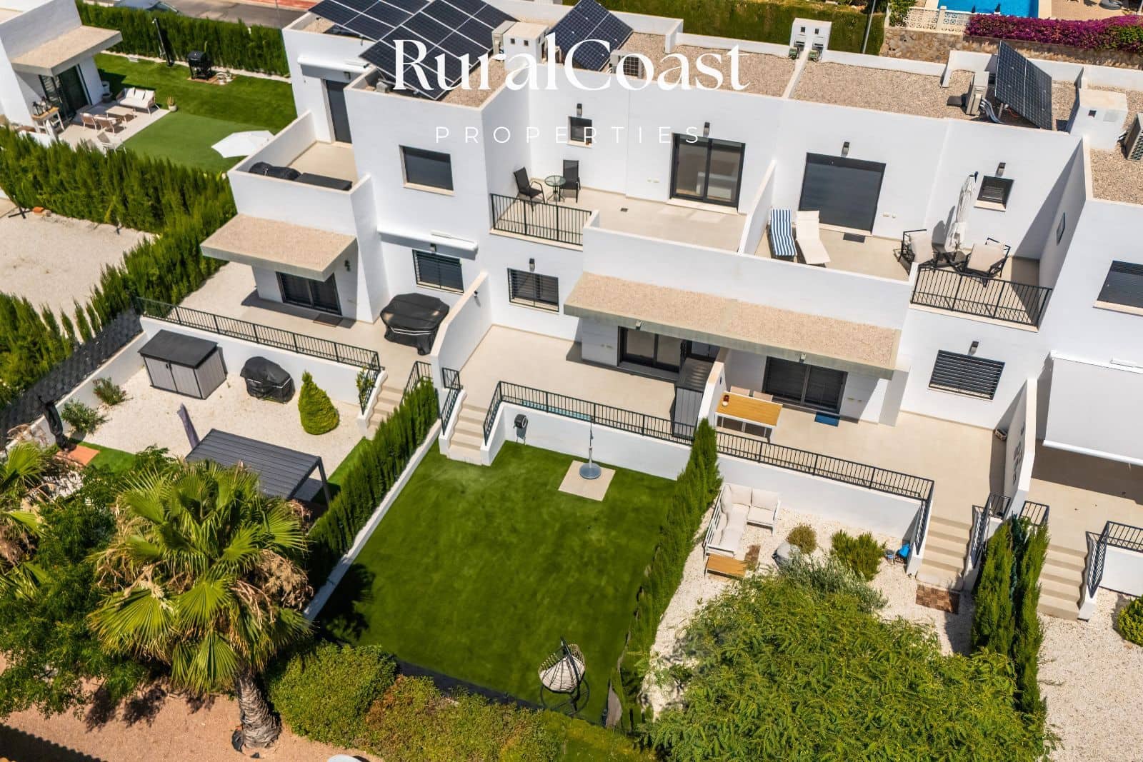 2 sovrum Hus till salu i Busot med pool garage - 365 000 € (Ref: 9941575)