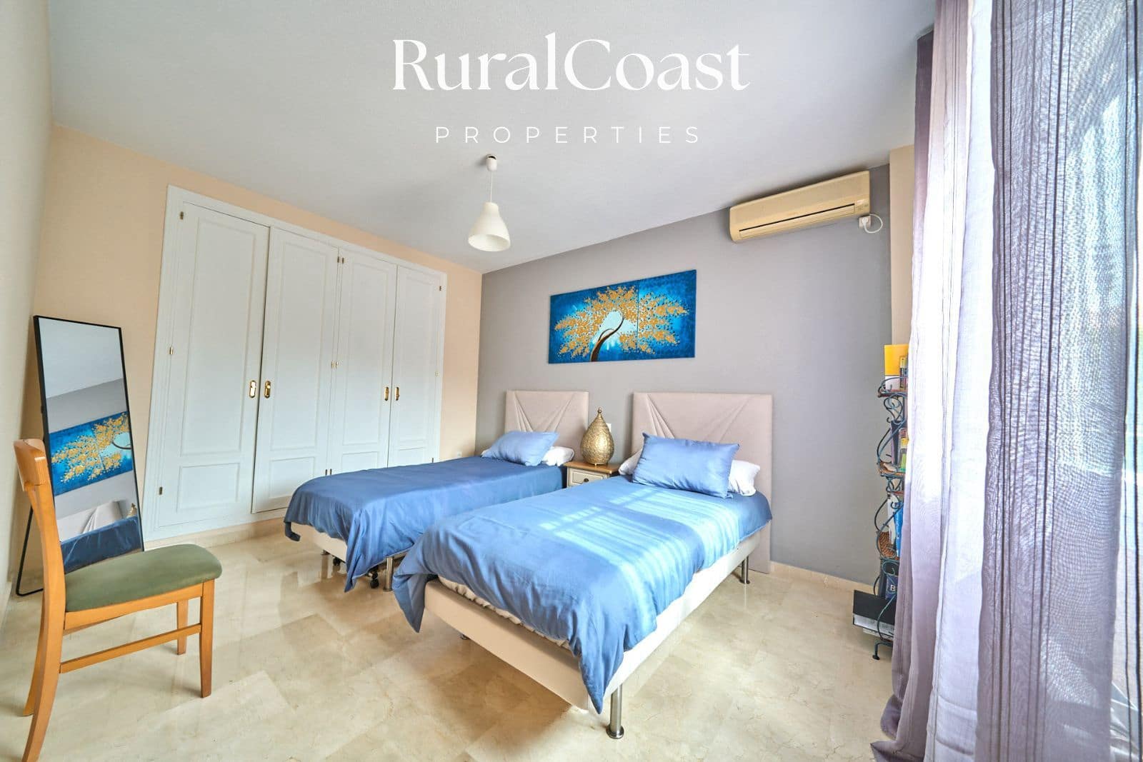 4 bedroom Villa for sale in Muchamiel / Mutxamel with pool garage - € 545,000 (Ref: 9981608)