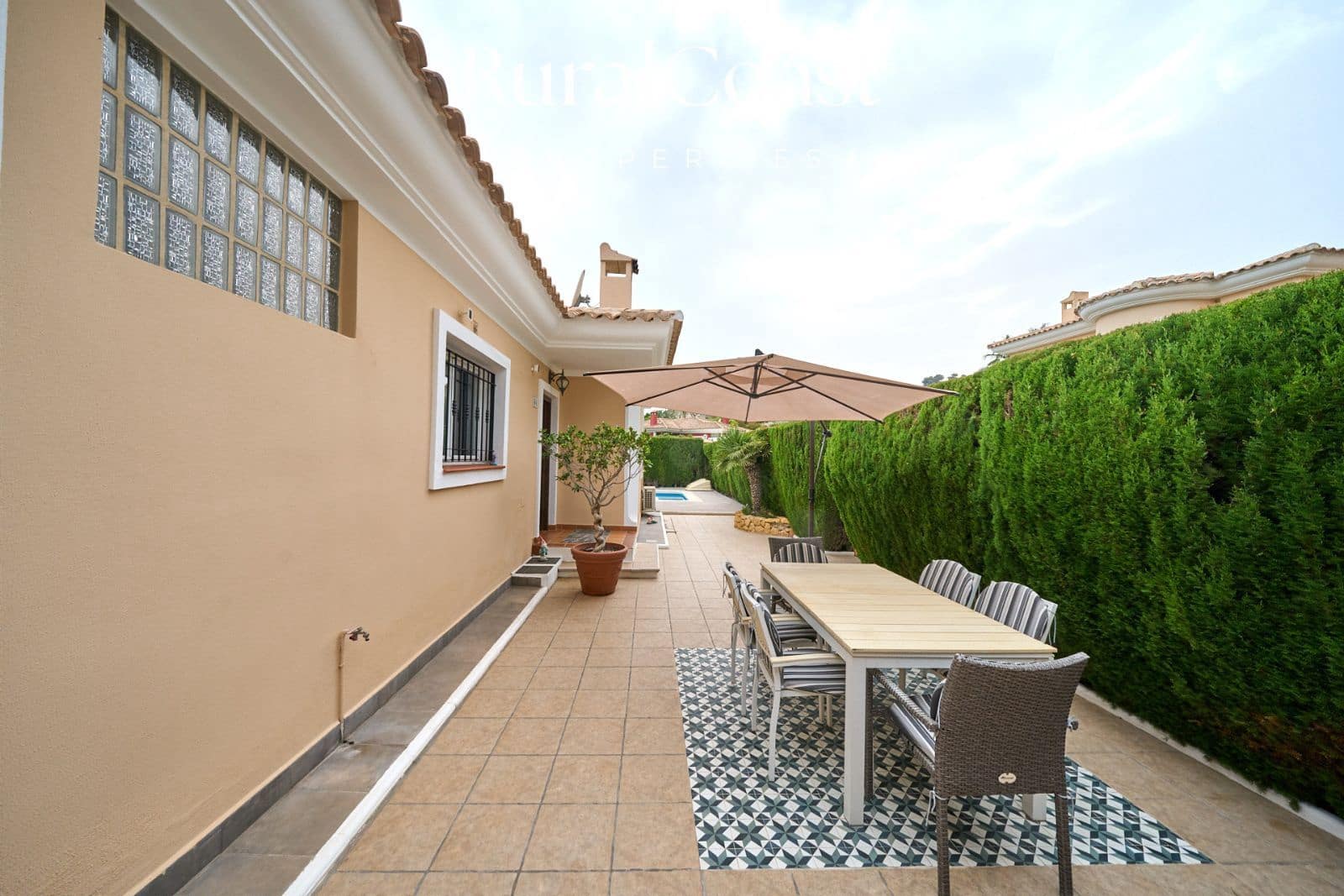 4 bedroom Villa for sale in Muchamiel / Mutxamel with pool garage - € 545,000 (Ref: 9981608)