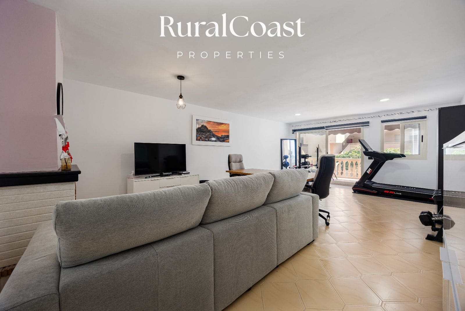 2 bedroom Flat for sale in El Campello with pool garage - € 295,000 (Ref: 9998009)