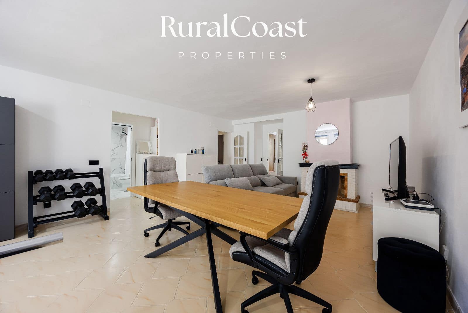 2 bedroom Flat for sale in El Campello with pool garage - € 295,000 (Ref: 9998009)