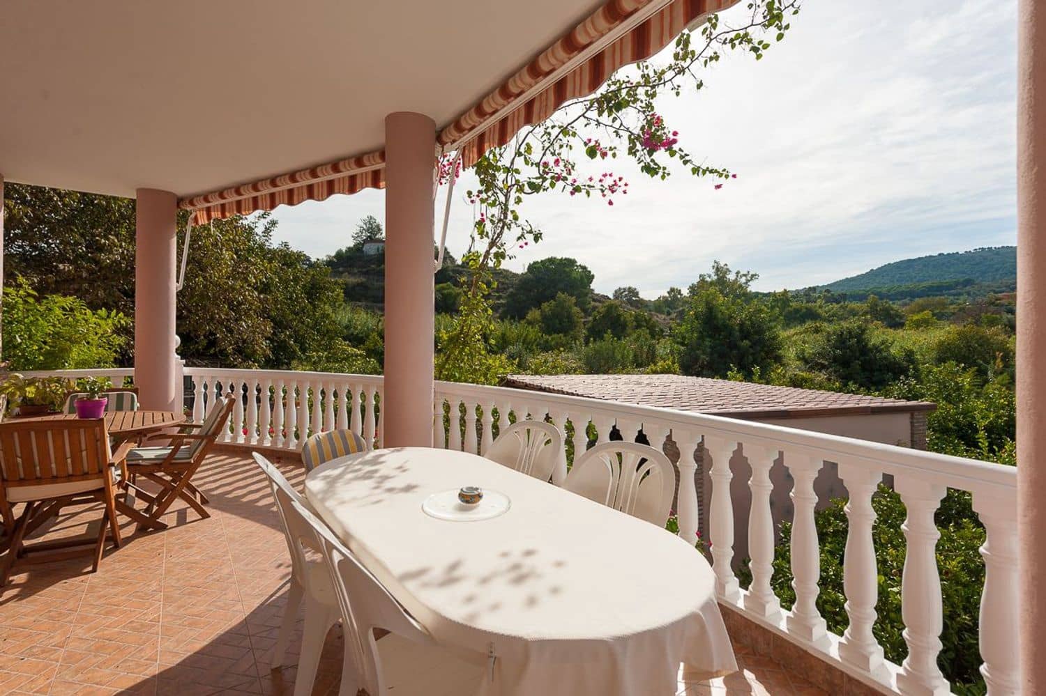 4 sypialnia Finka/Dom wiejski na sprzedaż w Coin z basenem garażem - 697 000 € (Ref: 5879845)