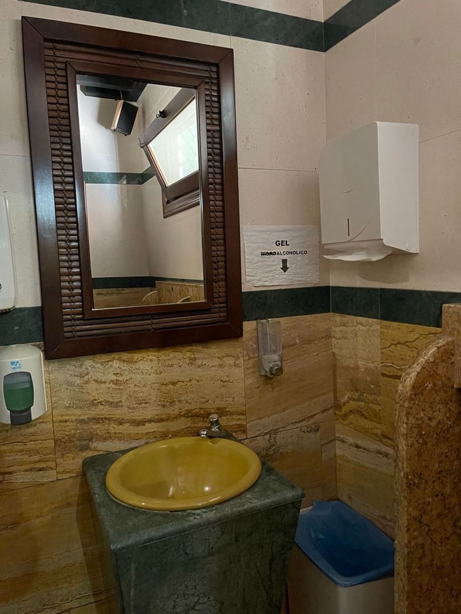 Commercial for sale in Monda - € 1,000,000 (Ref: 7725356)