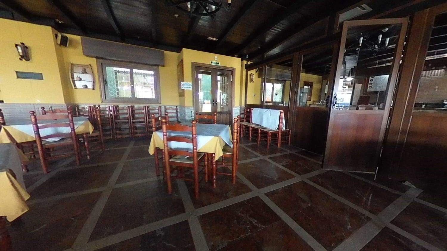 Commercial for sale in Monda - € 1,000,000 (Ref: 7725356)