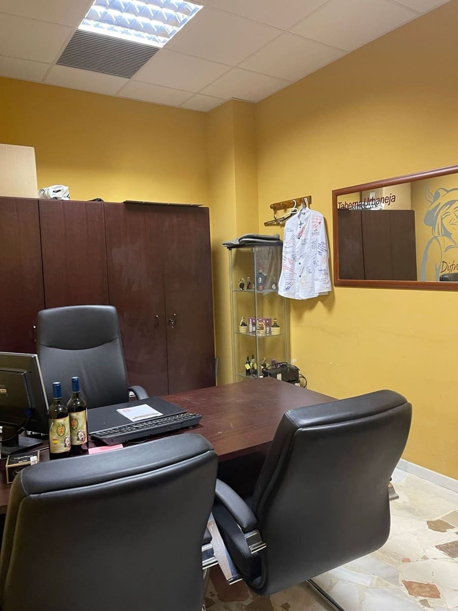 Commercial for sale in Monda - € 950,000 (Ref: 7725357)