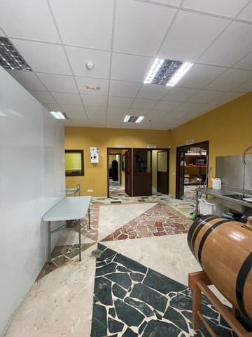 Erhverv til salg i Monda - € 950.000 (Ref: 7725357)