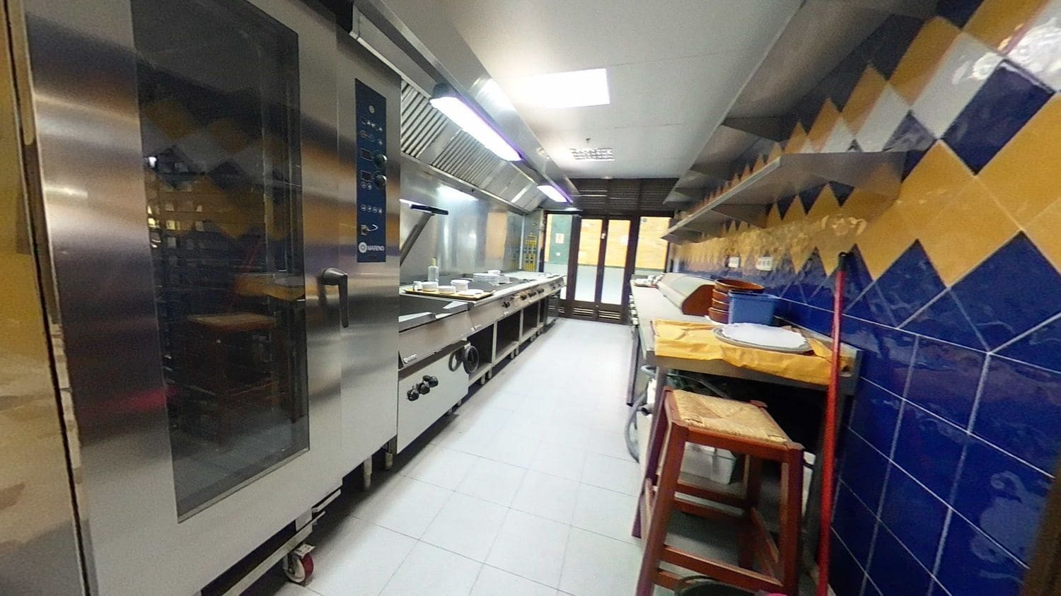 Commercial for sale in Monda - € 950,000 (Ref: 7725357)