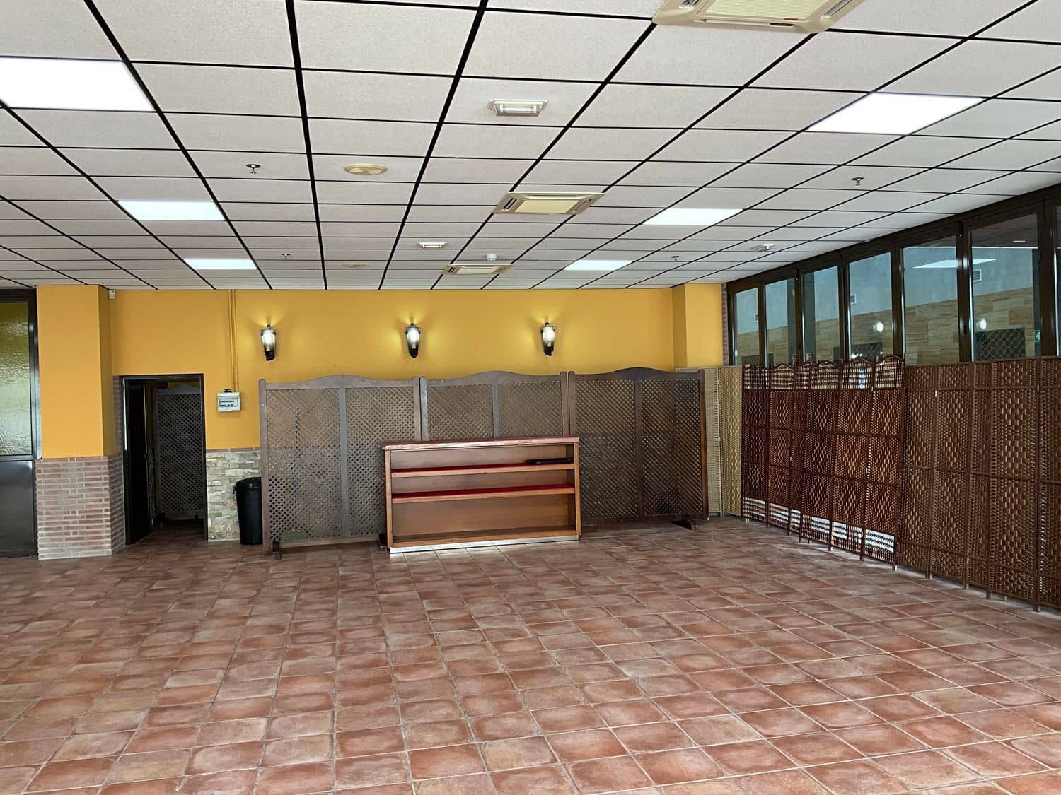 Commerciale in vendita in Monda - 950.000 € (Rif: 7725357)