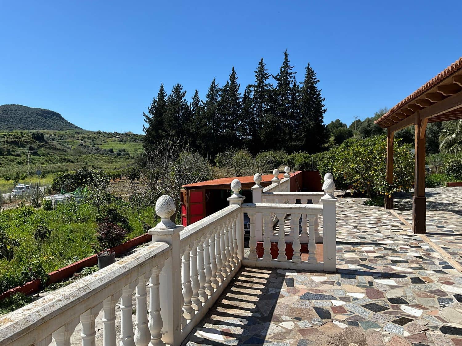 3 sypialnia Finka/Dom wiejski na sprzedaż w Cartama z garażem - 350 000 € (Ref: 7876017)