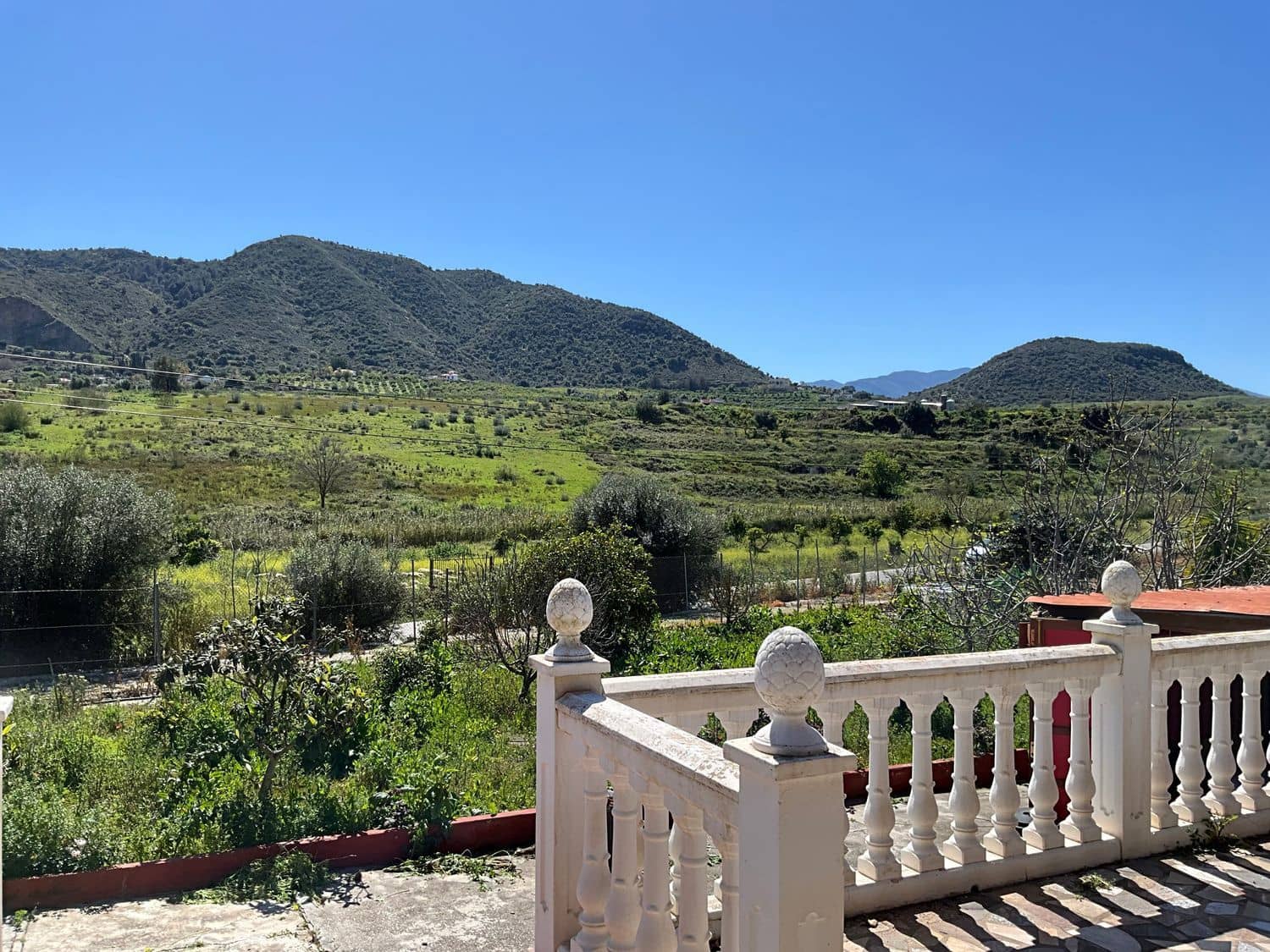 3 sypialnia Finka/Dom wiejski na sprzedaż w Cartama z garażem - 350 000 € (Ref: 7876017)