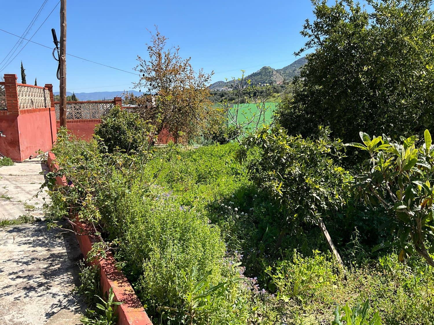 3 sypialnia Finka/Dom wiejski na sprzedaż w Cartama z garażem - 350 000 € (Ref: 7876017)