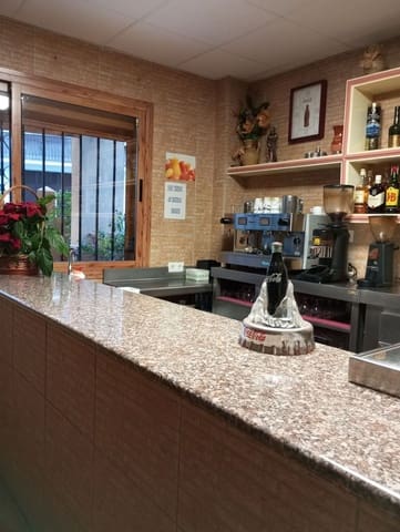 Hotel para venda em Tolox - 970 000 € (Ref: 8139752)