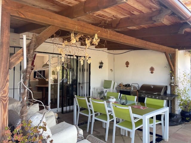 5 soveværelse Finca/Landehus til salg i Monda med swimmingpool garage - € 530.500 (Ref: 8247065)