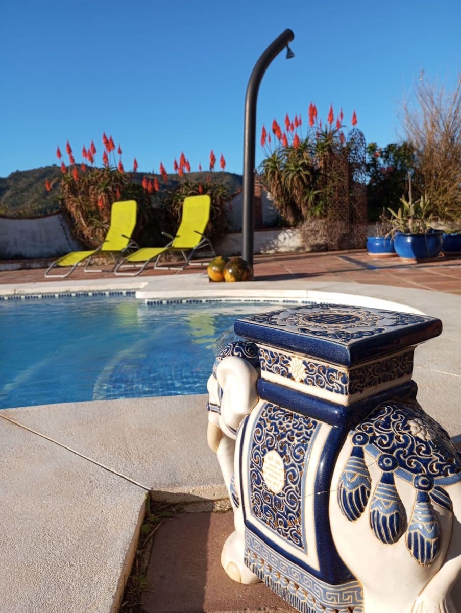 5 soveværelse Finca/Landehus til salg i Monda med swimmingpool garage - € 530.500 (Ref: 8247065)