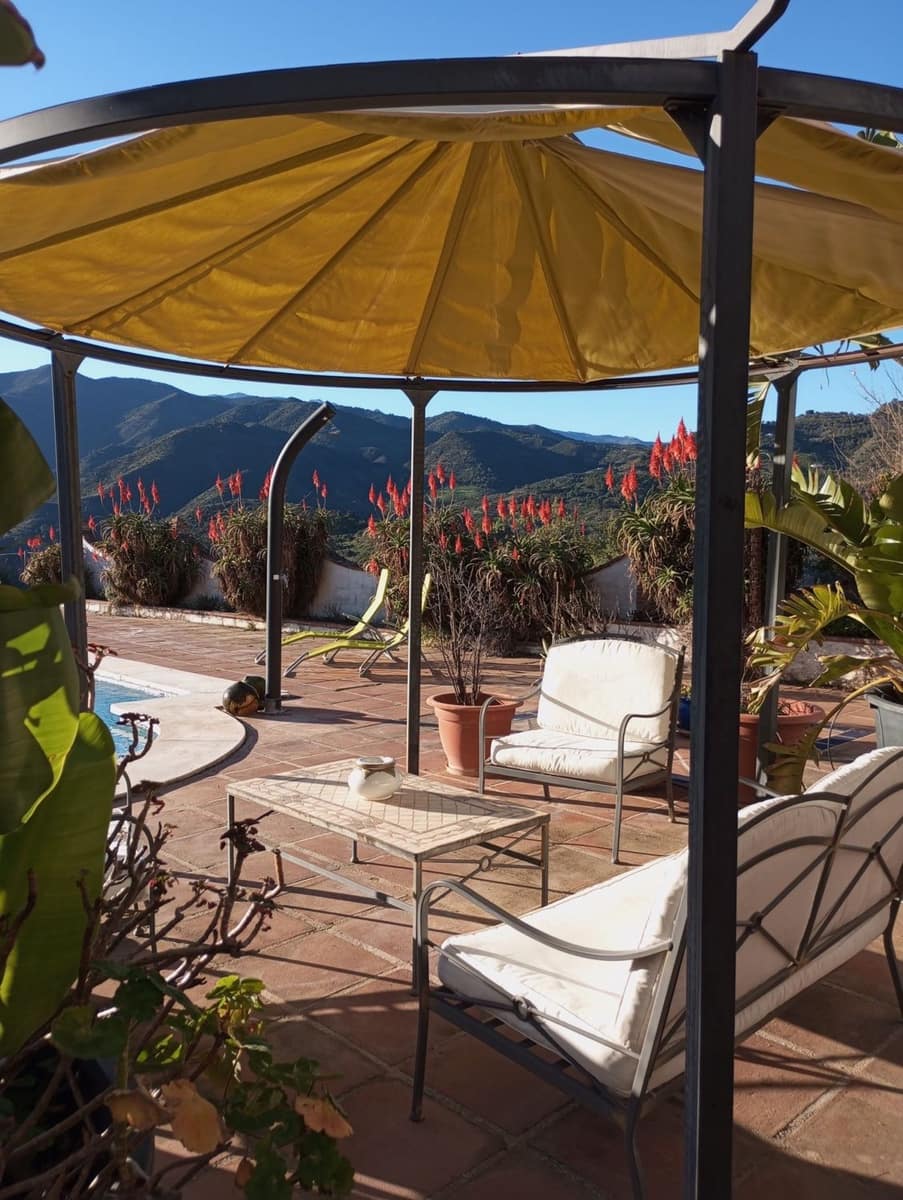 5 soveværelse Finca/Landehus til salg i Monda med swimmingpool garage - € 530.500 (Ref: 8247065)