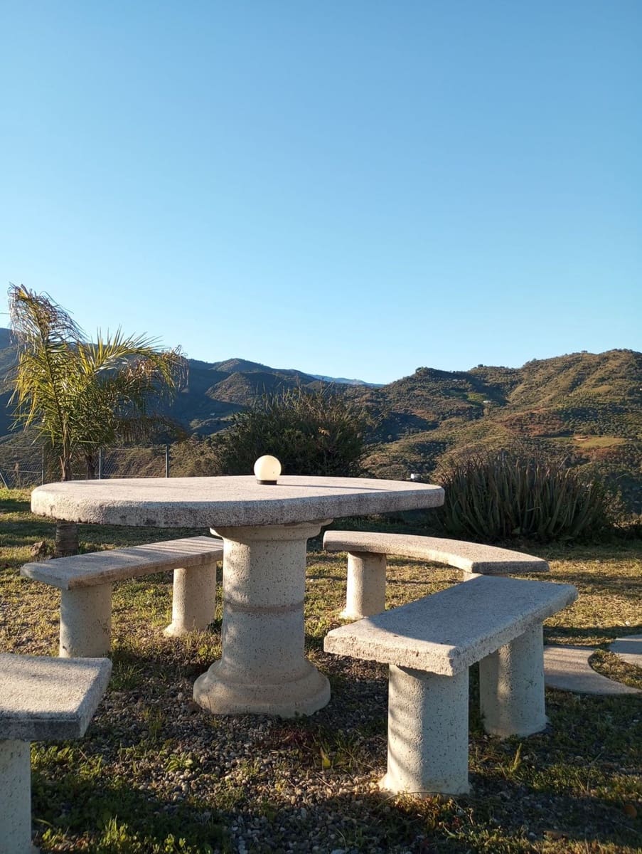 5 soveværelse Finca/Landehus til salg i Monda med swimmingpool garage - € 530.500 (Ref: 8247065)