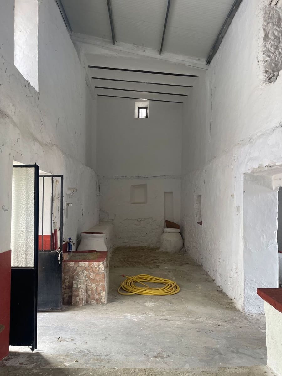 4 soverom Hus til salgs i Ardales med svømmebasseng garasje - € 375 000 (Ref: 8498425)