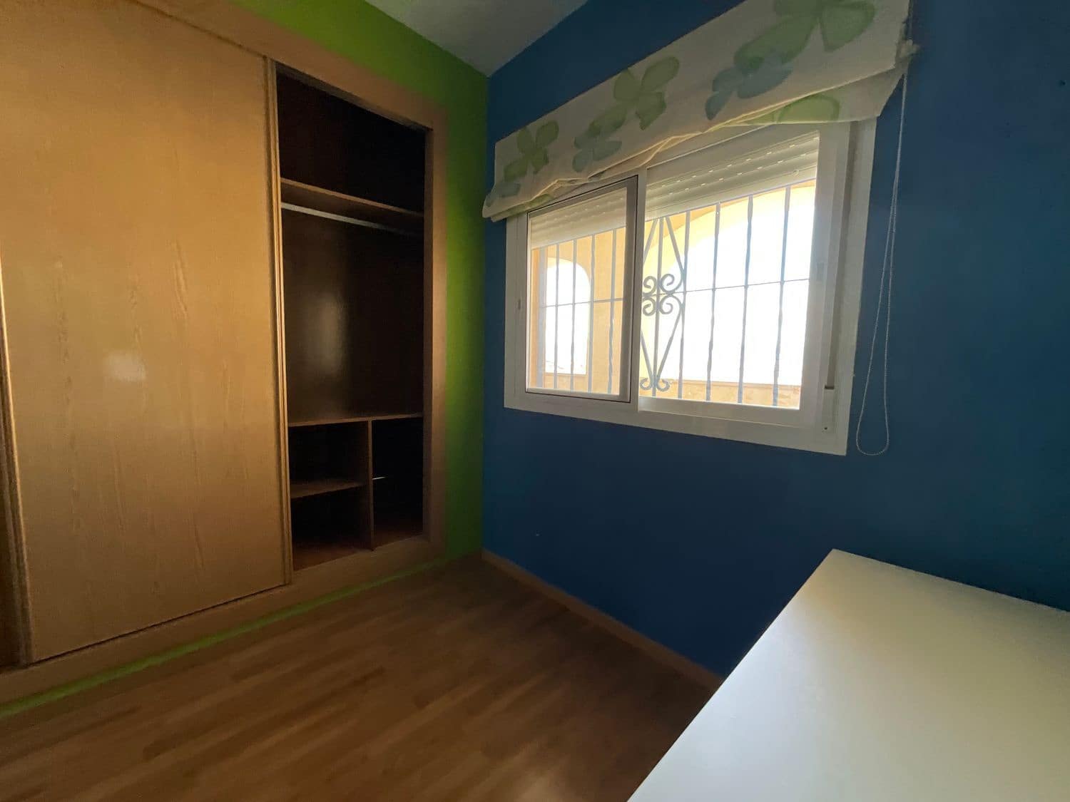 2 soveværelse Lejlighed til salg i Coin med garage - € 245.000 (Ref: 9371223)