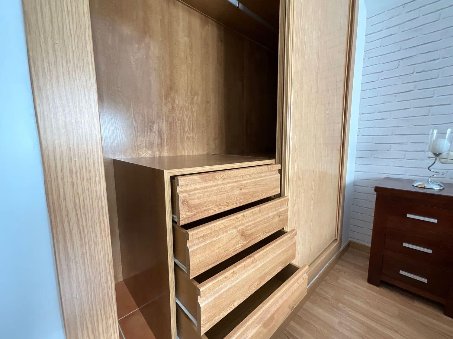 2 soveværelse Lejlighed til salg i Coin med garage - € 245.000 (Ref: 9371223)