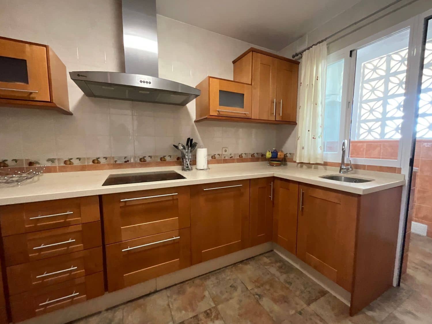 2 soveværelse Lejlighed til salg i Coin med garage - € 245.000 (Ref: 9371223)