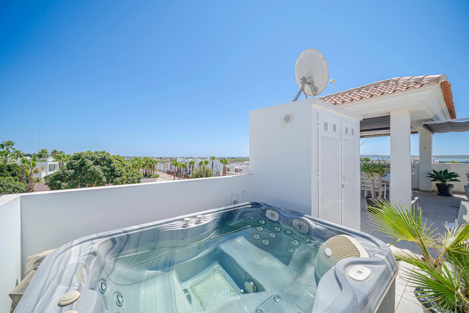 2 quarto Penthouse para venda em Ciudad Quesada com piscina - 329 900 € (Ref: 10003623)