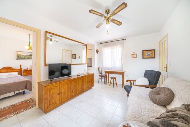 2 quarto Apartamento para venda em Aguas Nuevas, Torrevieja com piscina - 129 000 € (Ref: 10006345)