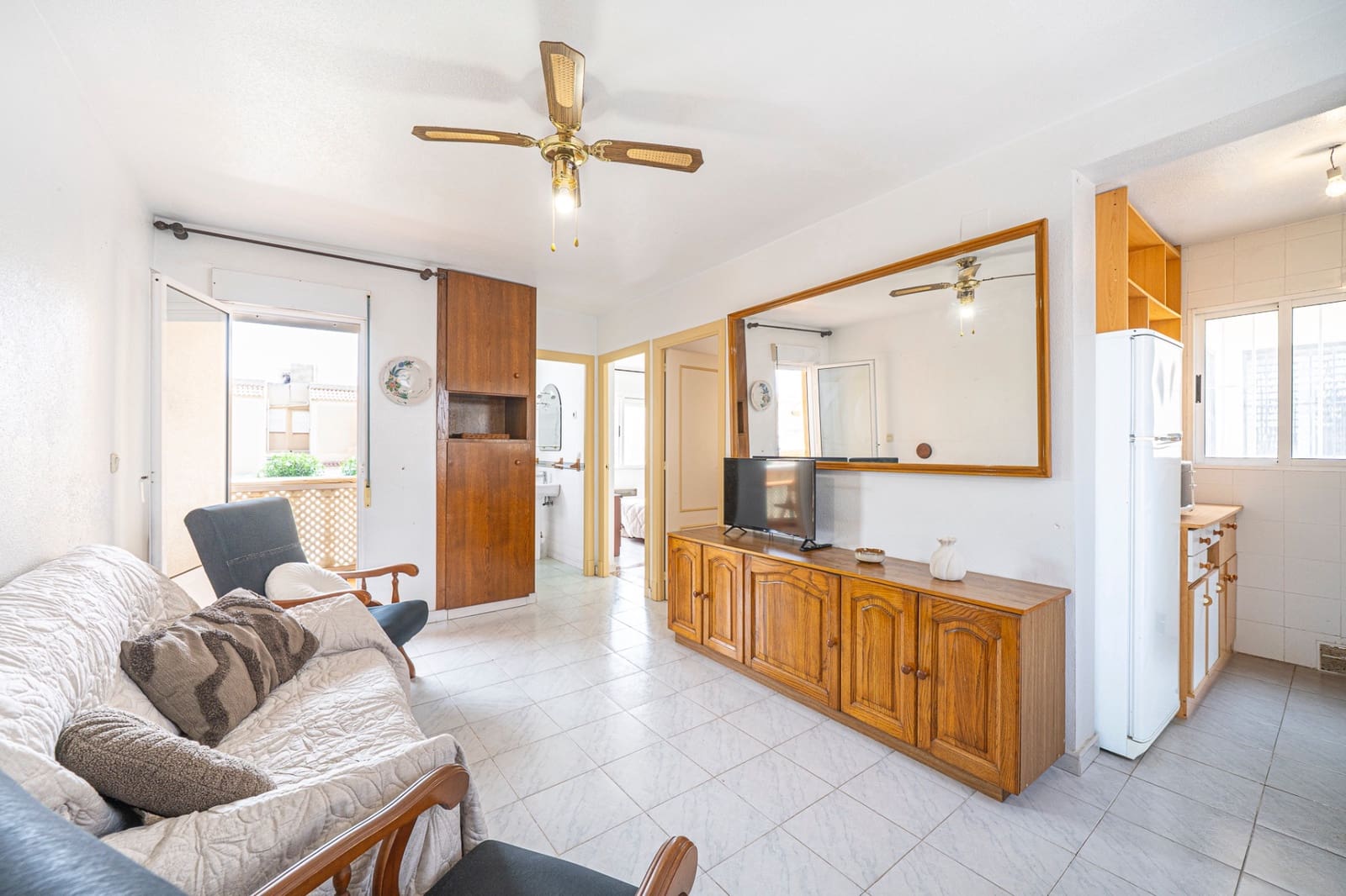 2 quarto Apartamento para venda em Torrevieja com piscina - 129 000 € (Ref: 10006345)