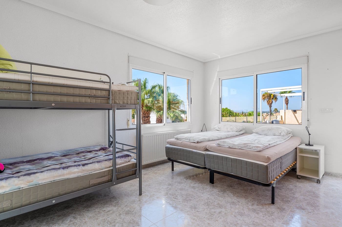 3 quarto Moradia para venda em Ciudad Quesada com piscina garagem - 575 000 € (Ref: 10031667)