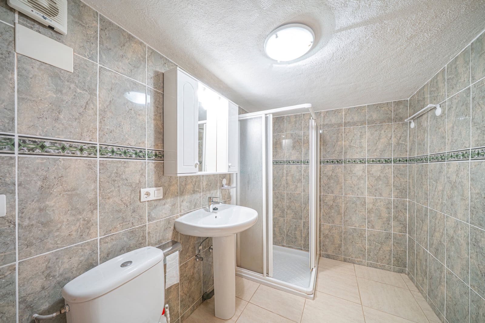 Chalet de 5 habitaciones en Ciudad Quesada en venta con piscina garaje - 359.000 € (Ref: 10091494)