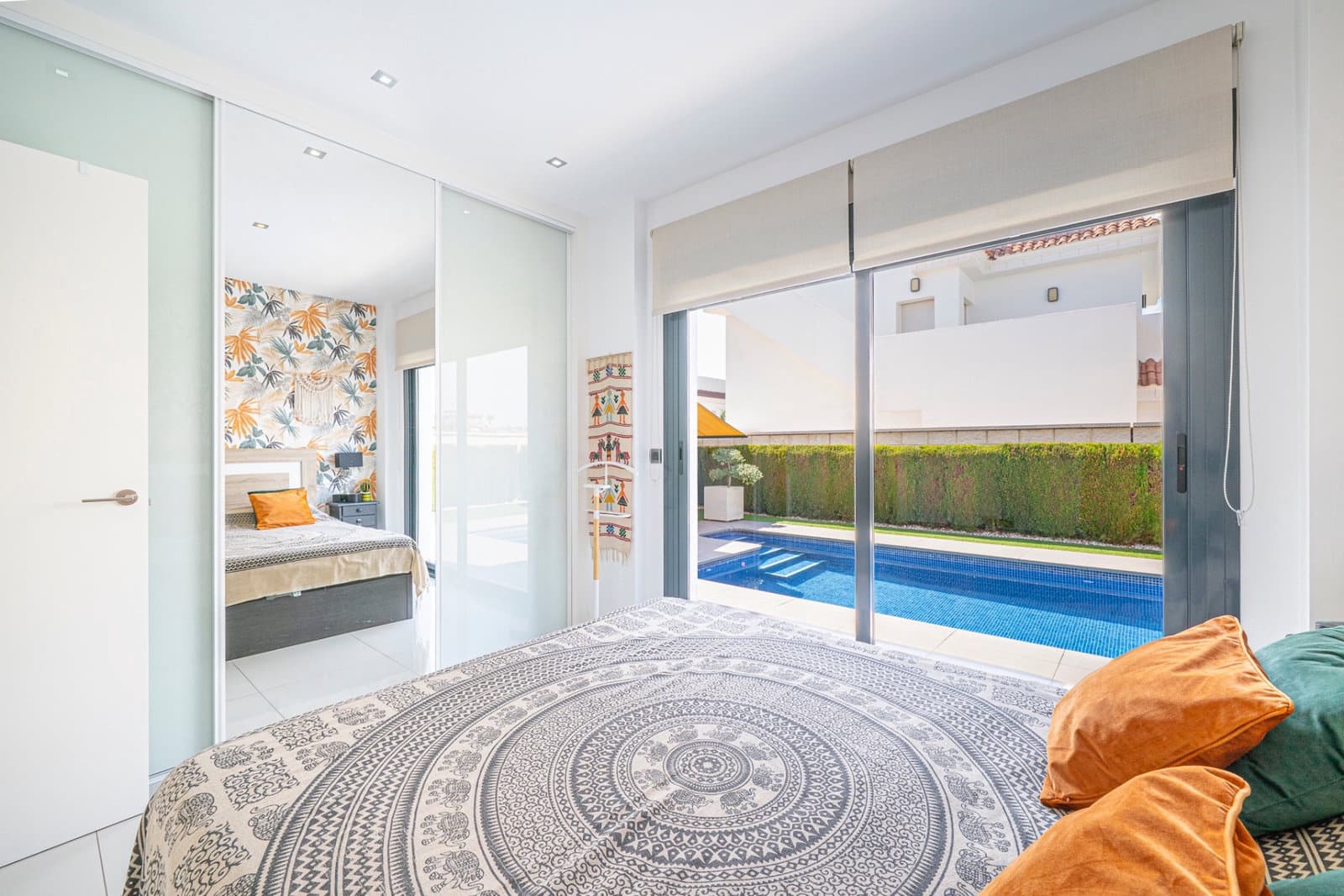 3 bedroom Villa for sale in Ciudad Quesada with pool - € 550,000 (Ref: 10098462)