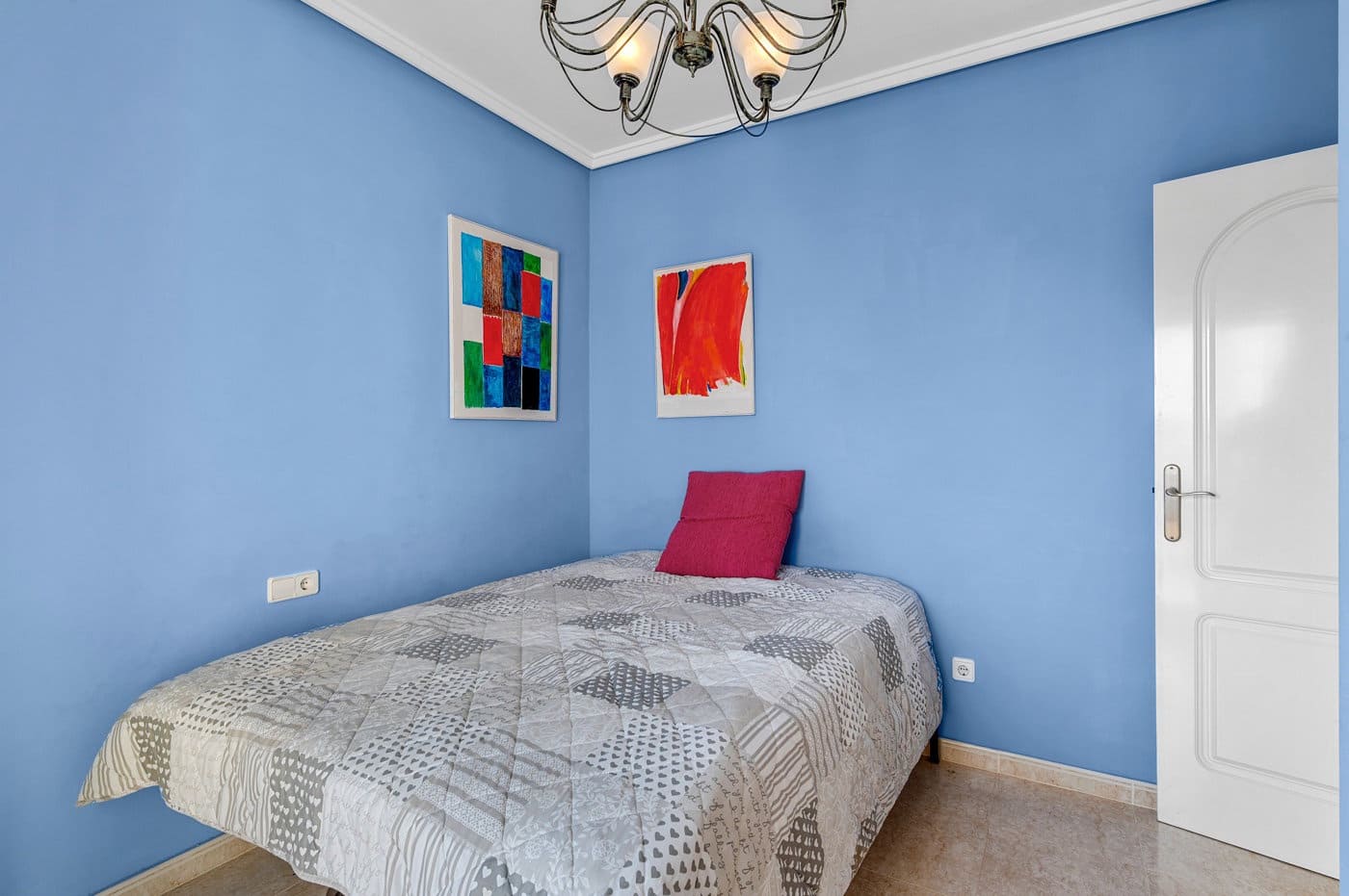 3 soverom Hus til salgs i Ciudad Quesada med svømmebasseng garasje - € 269 000 (Ref: 10132044)