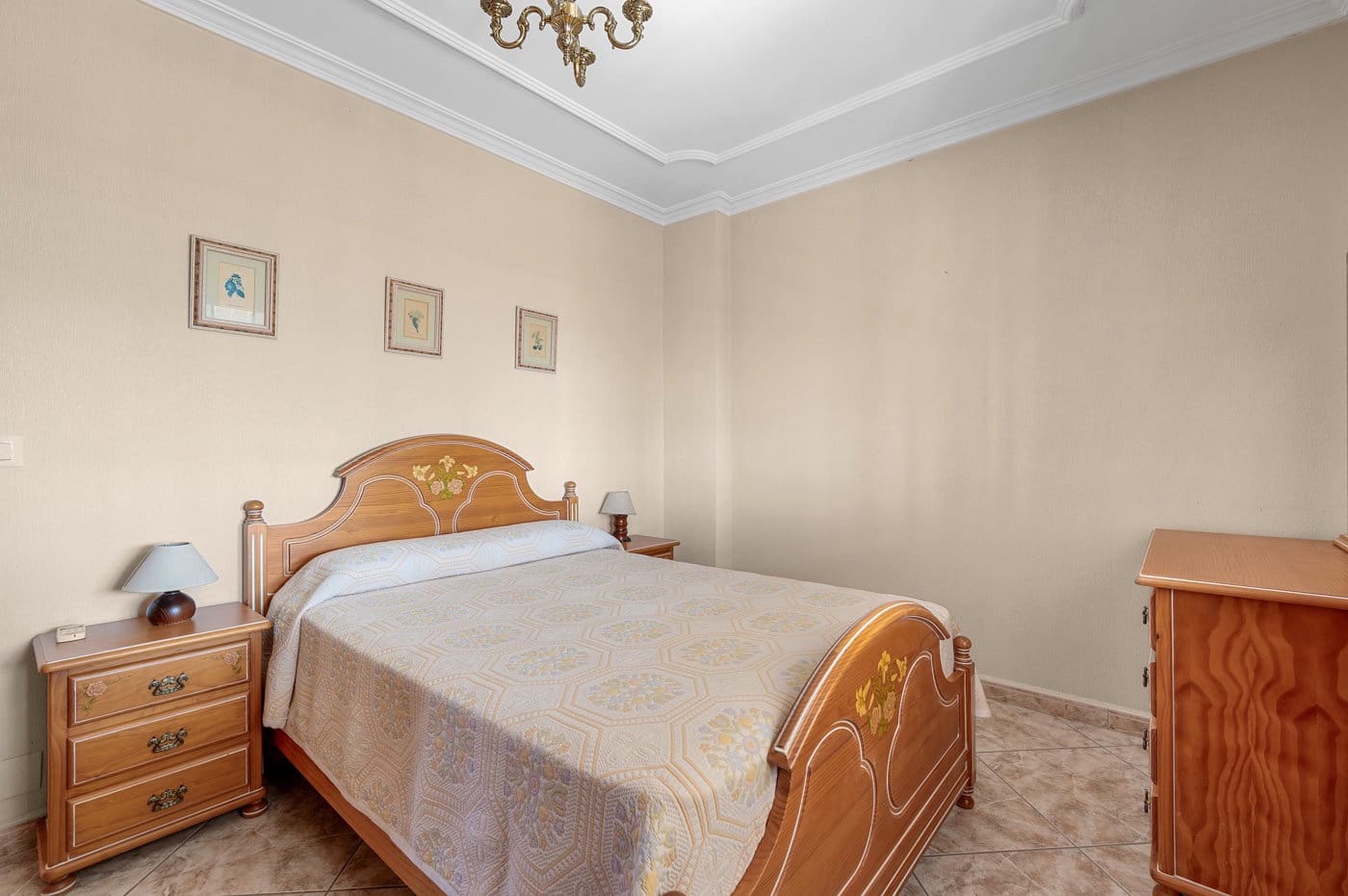 7 bedroom Villa for sale in Ciudad Quesada with pool garage - € 649,000 (Ref: 10158339)
