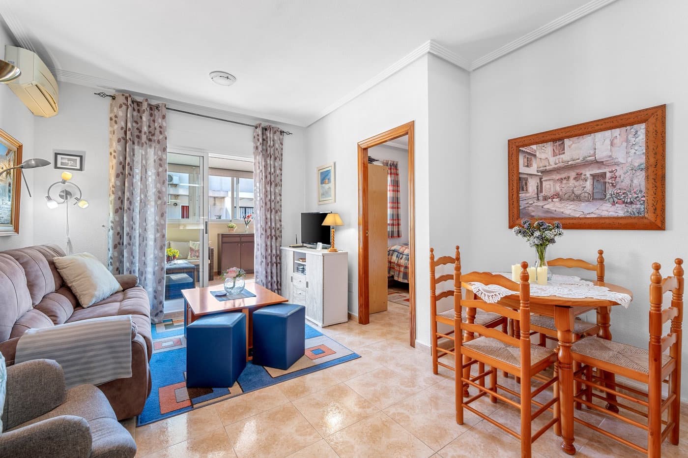 2 soverom Leilighet til salgs i Torrevieja med svømmebasseng garasje - € 149 000 (Ref: 10158341)
