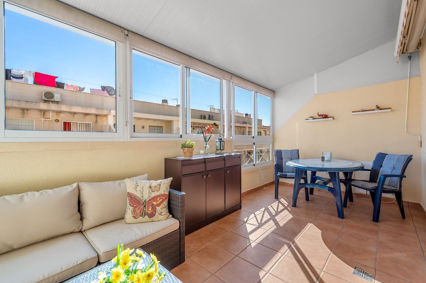 2 soverom Leilighet til salgs i Torrevieja med svømmebasseng garasje - € 149 000 (Ref: 10158341)