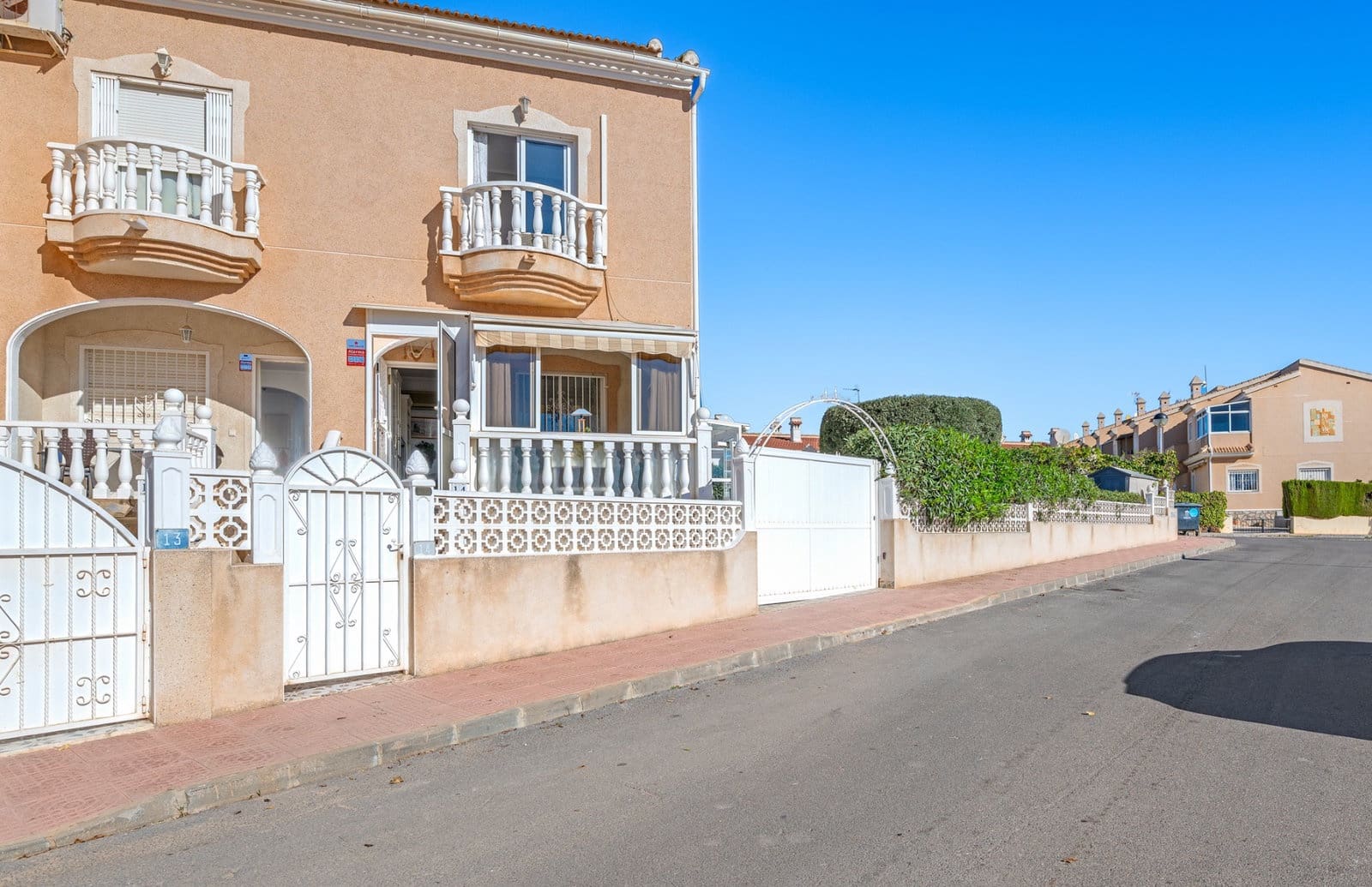 2 Zimmer Apartment zu verkaufen in Ciudad Quesada mit Pool Garage - 234.000 € (Ref: 10183185)