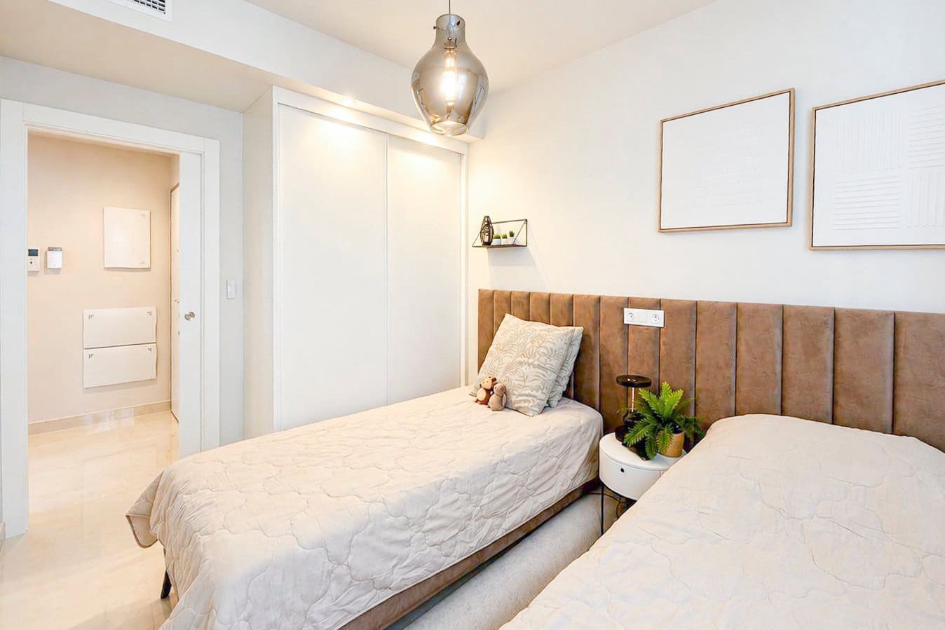 2 soverom Leilighet til salgs i Guardamar del Segura med svømmebasseng garasje - € 305 000 (Ref: 10187540)