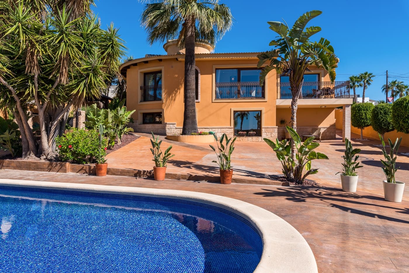 Chalet de 4 habitaciones en Ciudad Quesada en venta con piscina garaje - 895.000 € (Ref: 8092933)